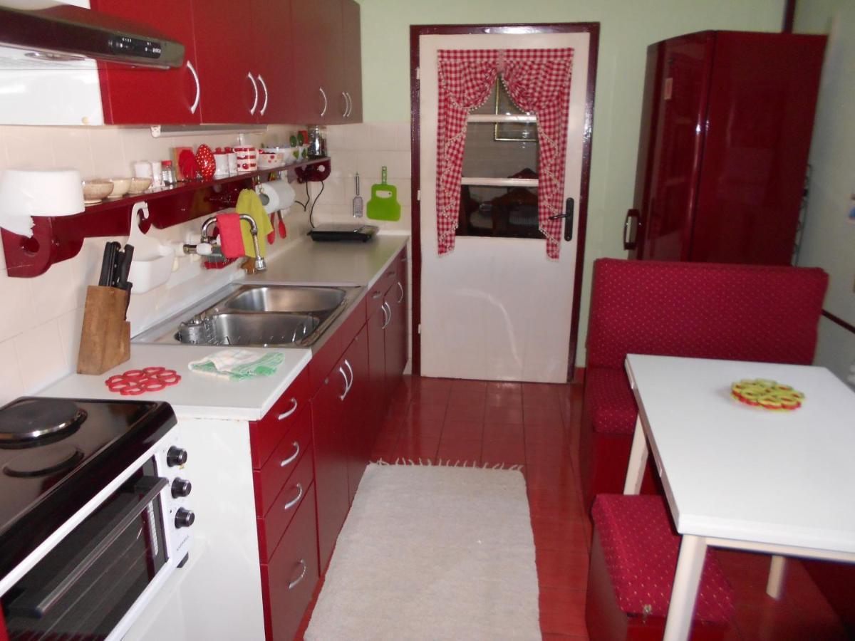 Apartman "Dom Stankovica" Пирот Экстерьер фото