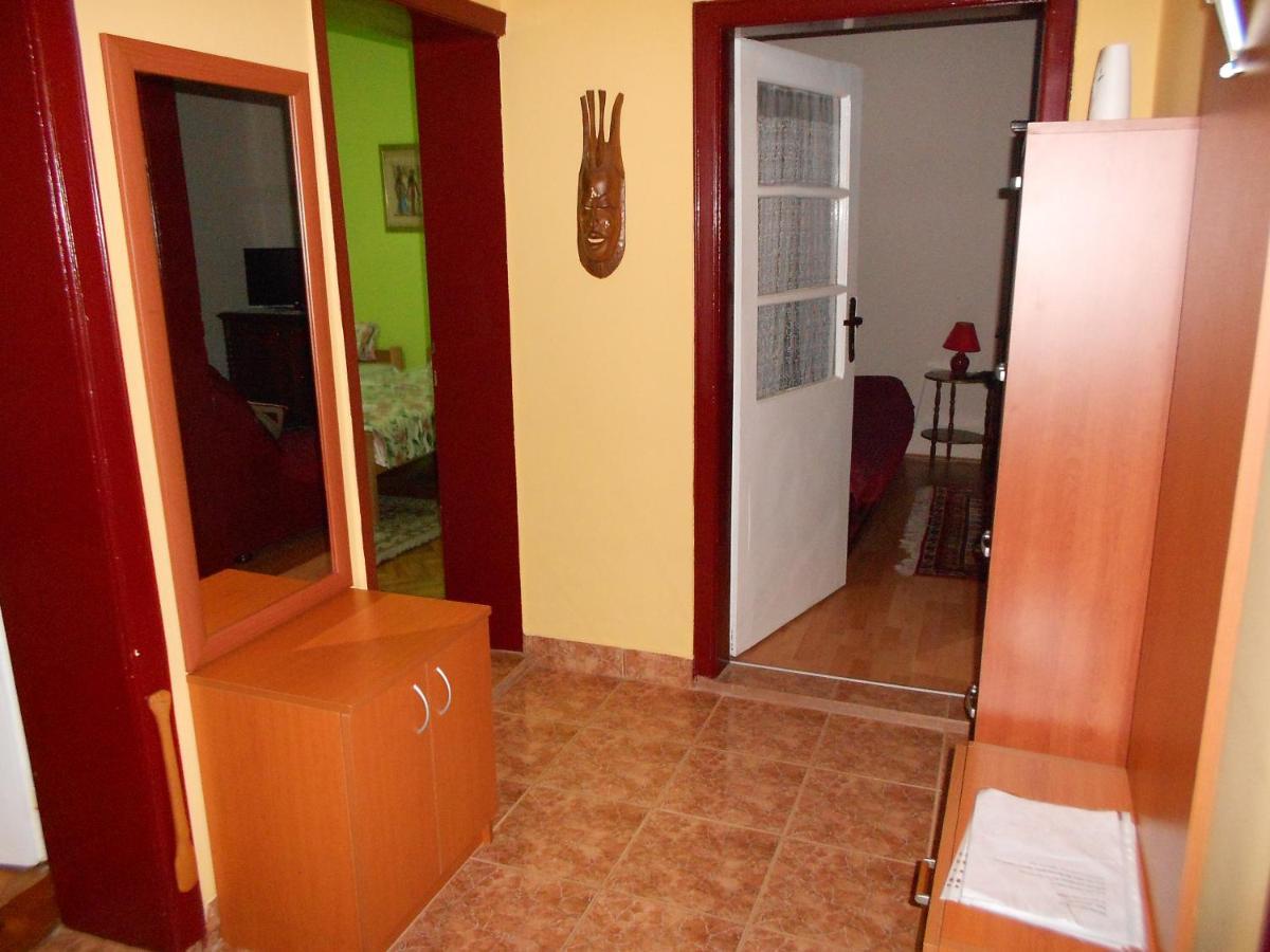 Apartman "Dom Stankovica" Пирот Экстерьер фото