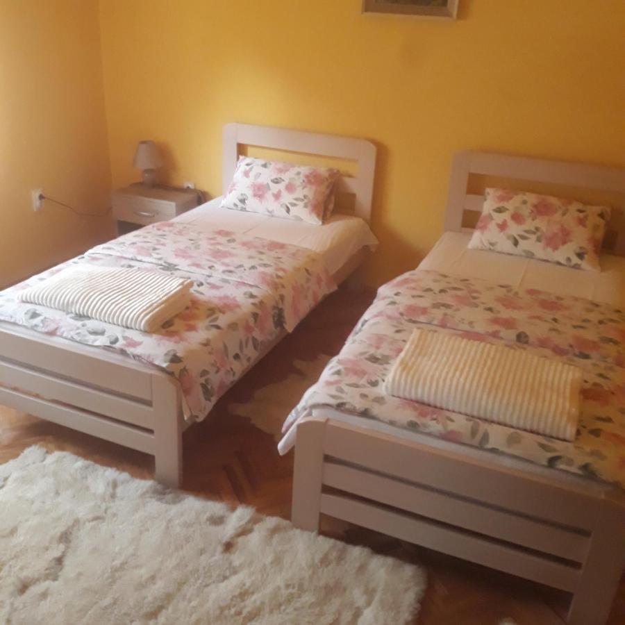 Apartman "Dom Stankovica" Пирот Экстерьер фото